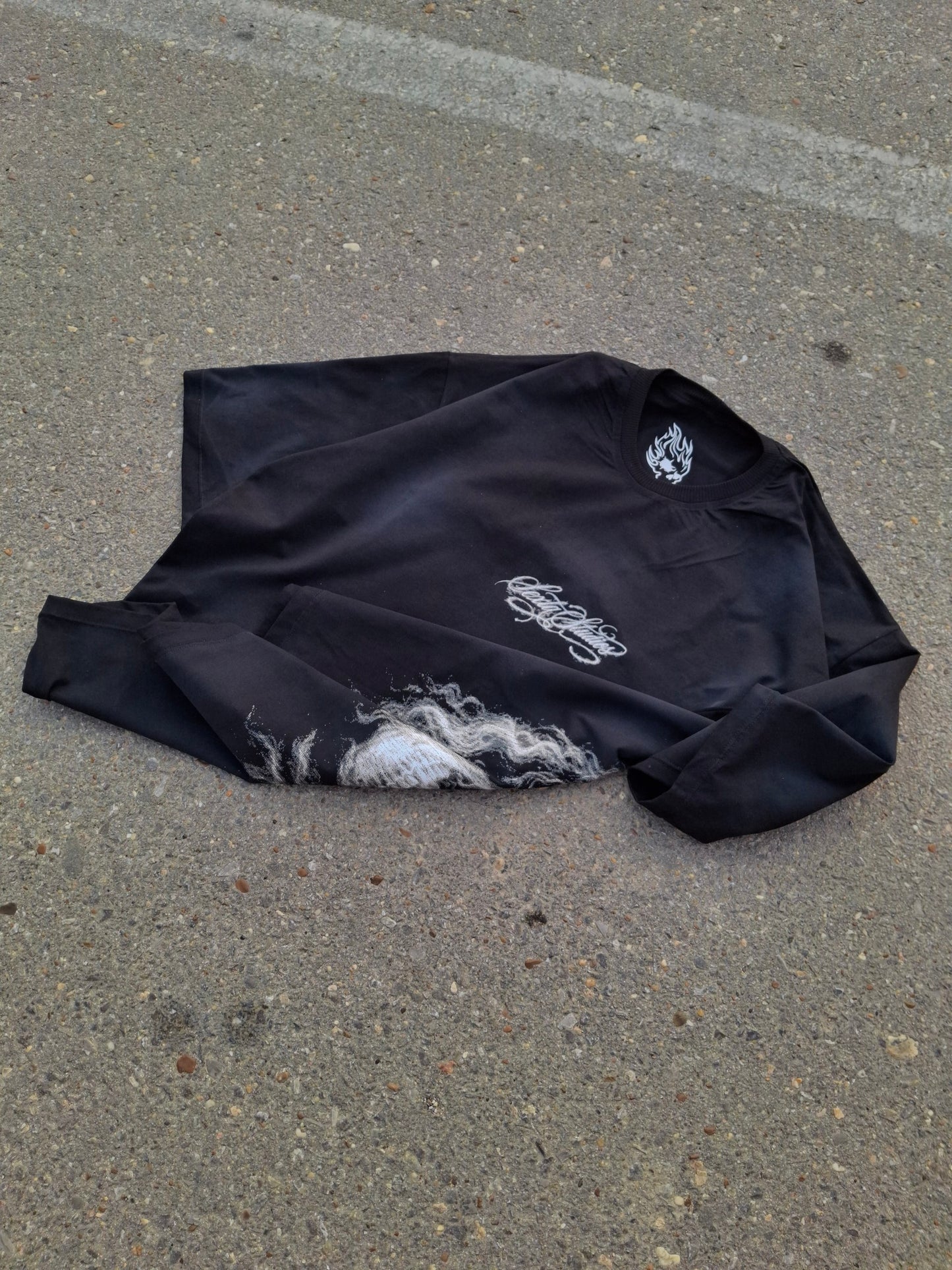 HOLY CROWN BLACK TEE